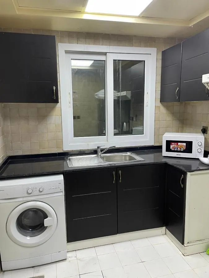 Decent Boys Hostel In Center Of Bur Dubai Next To Burjuman Metro Station With All Free Facilities 아랍에미리트